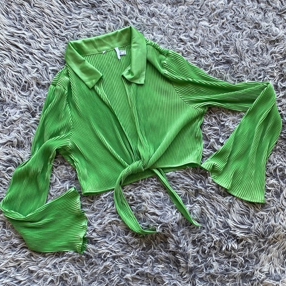 NWOT Princess Polly Venga Cropped Green Long Sleeve Top - Picture 3 of 8
